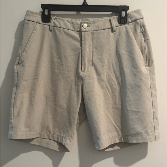 Lululemon Commission Classic Fit Short 7" Warpstreme M7AEOS Mens Size 31 - Picture 1 of 6